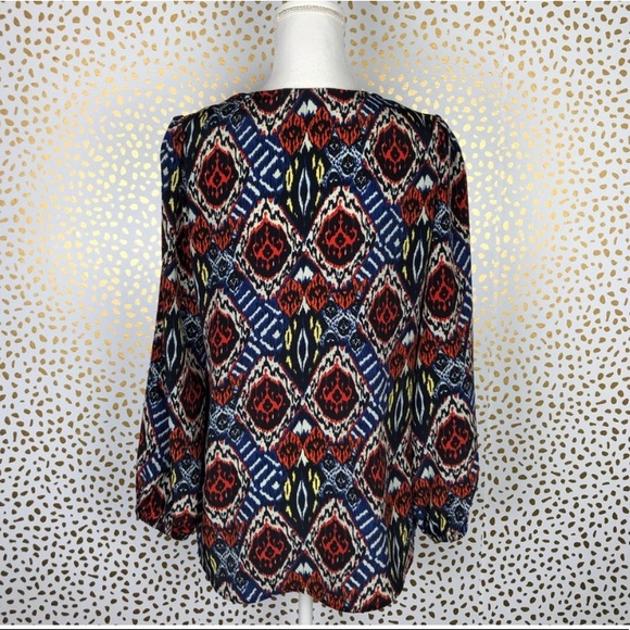 lovers + friends Ikat Pattern Blouse - Picture 5 of 11